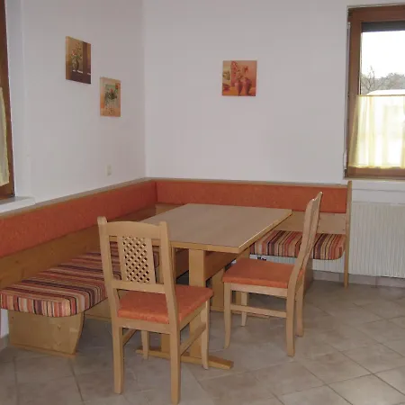 Ebner Guest house *
